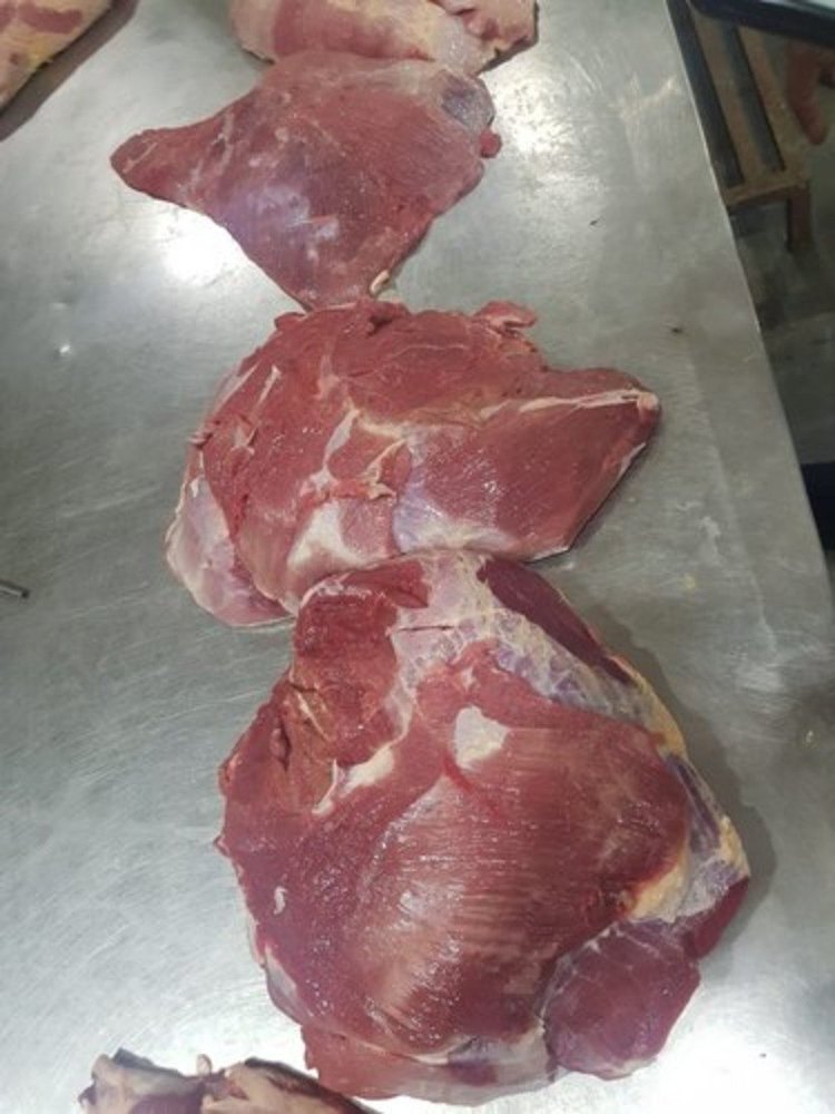 Boneless Buffalo Meat, For Restaurant, Packaging Type: Moisture Proof Packet