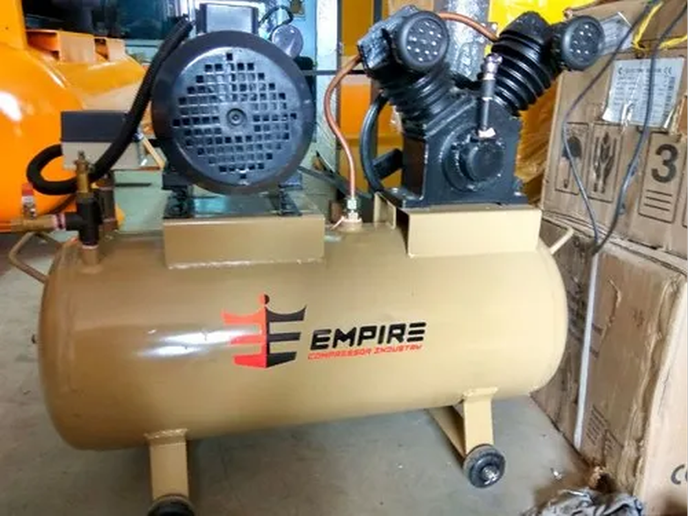 2 HP Screw Compressor