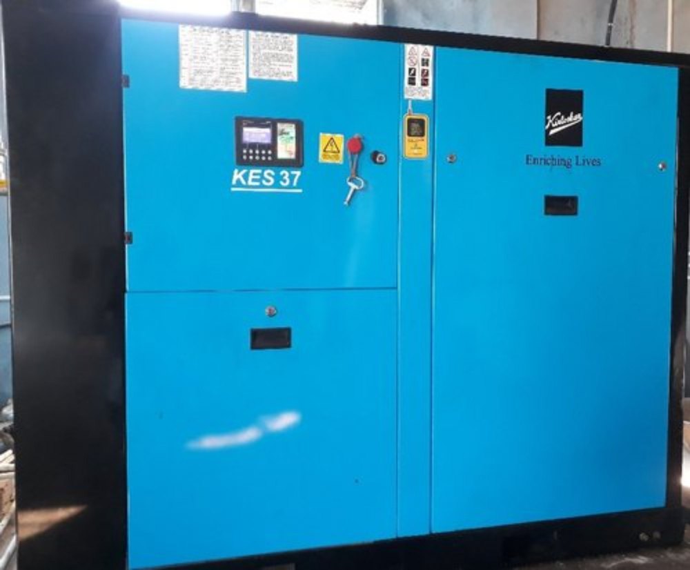 10 HP Kirloskar Screw Compressor, Maximum Flow Rate: 21 - 50 cfm, Discharge Pressure: 10 Bar