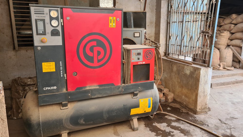 Used 20 HP Screw Air Compressor