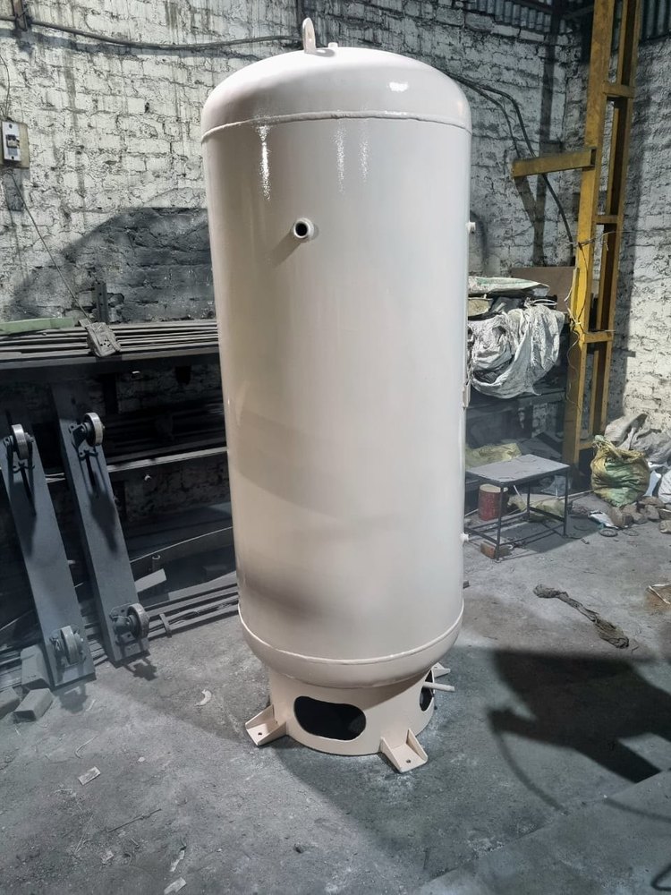 Vertical MS Air Receiver Tank, 0-100 psi, Storage Capacity: 500-1000 L