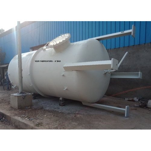 Vertical Compressed Air Receiver Tank, Storage Capacity: 1000-5000 L