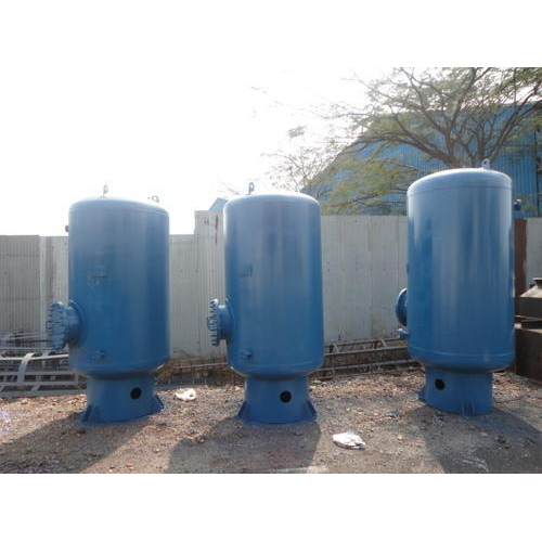 Blue Vertical Air Receivers