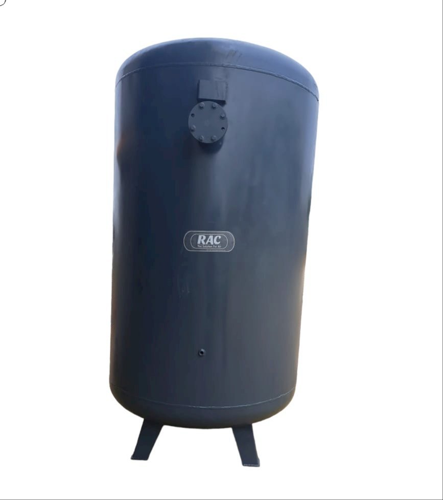 MS Vertical Air Receiver Tank, 100-150 psi, Storage Capacity: 1000-5000 L