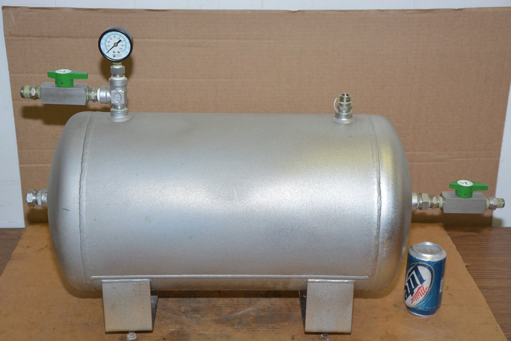 Horizontal Stainless Steel Air Receiver, 50 Psi, Storage Capacity: 150 L
