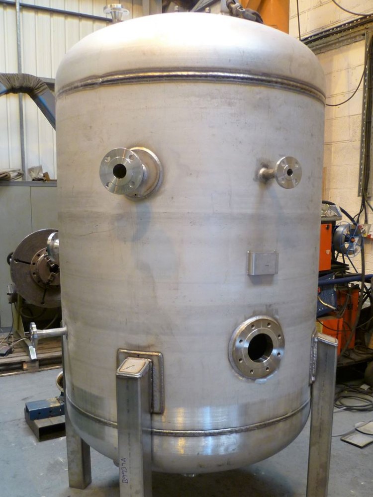Vertical Stainless Steel Air Receiver