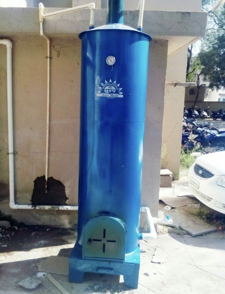 HWH Wooden Fire Water Heater, Capacity: 500 Liter, Size: 4.5 Feet