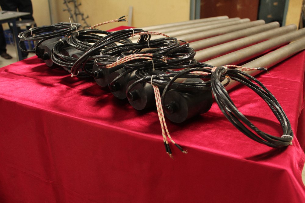 Titanium Heaters Anodising, Size: 1.5od X 1.6wt X 1000 Mm Long, 440v
