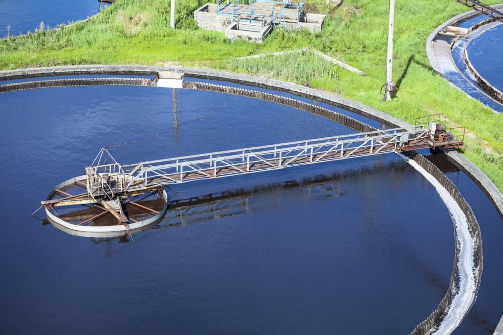 Industrial Wastewater RO Raw Water Treatment Plant, Capacity: 10000 Lph