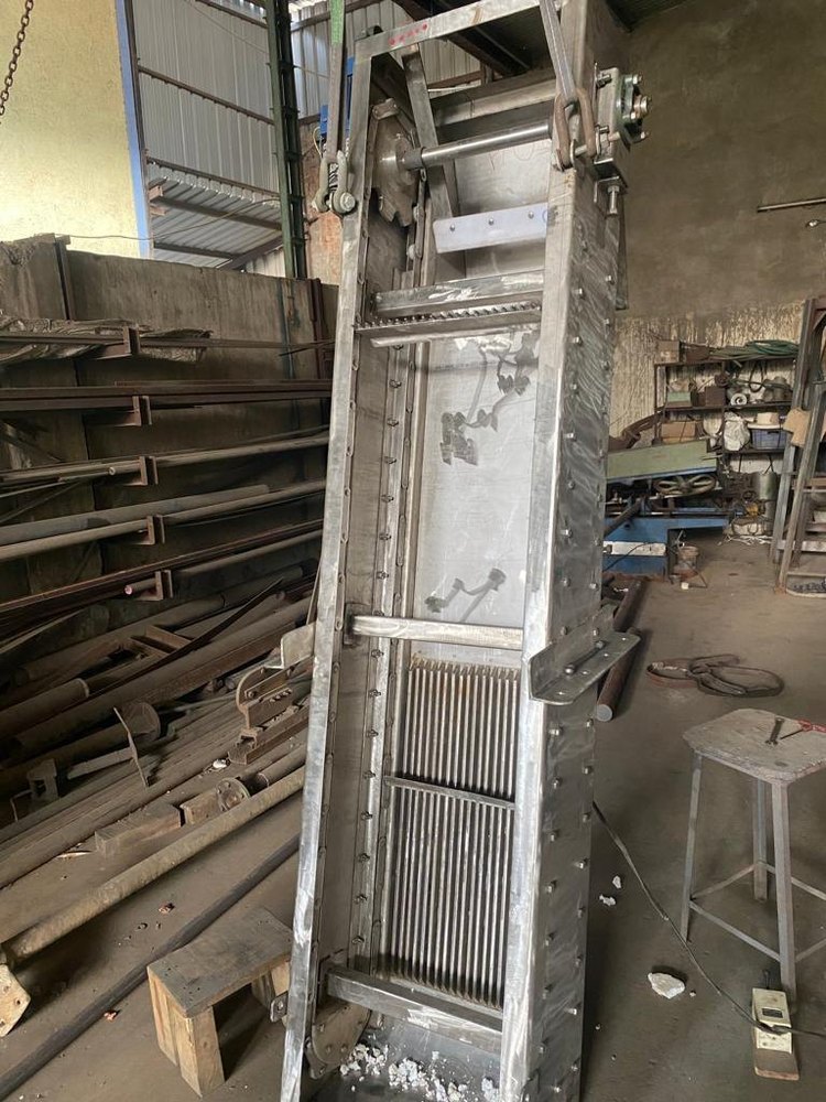 Envifab Industrial Effluent Auto Bar Screen