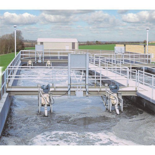 Flocculator and Surface Aerator