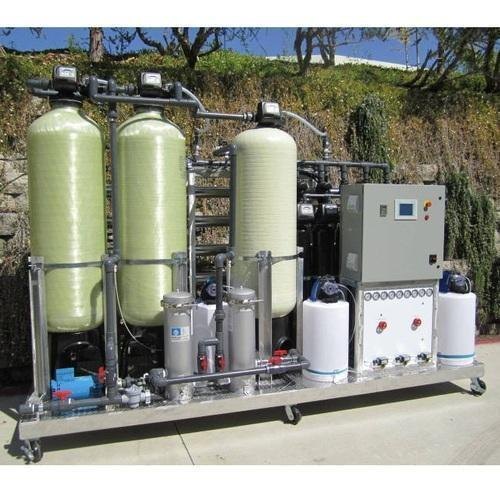 Water Filtration System, Capacity: 500-1000 litres per hour