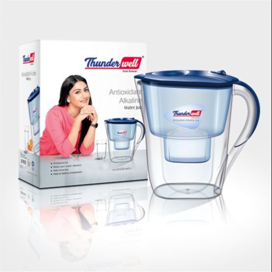 Plastic and Glass White and Blue Thunderwell Alkaline Water Jug, For Home, Capacity: 3 Liters