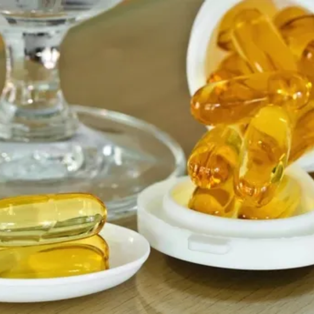 China Fish Oil EPA:DHA 18:12, 33:22, 36:24, 10:40, 40:10, 48:36, Packaging Type: Plastic Bottle, Packaging Size: 25 Kg