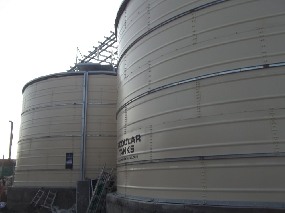 cream FOOD GRADE STEEL ETP Water Tank, Capacity(Litre): 30000-5000000