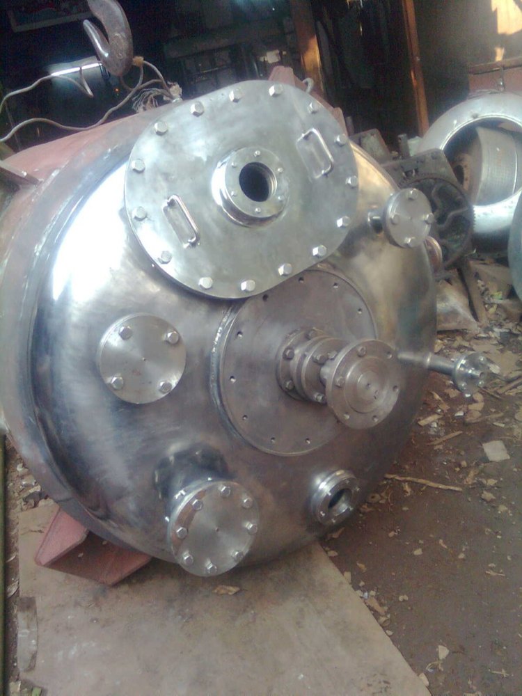 SS Insulated Vessel, For Chemical And Pharmaceutical, Capacity: 1000-10000L