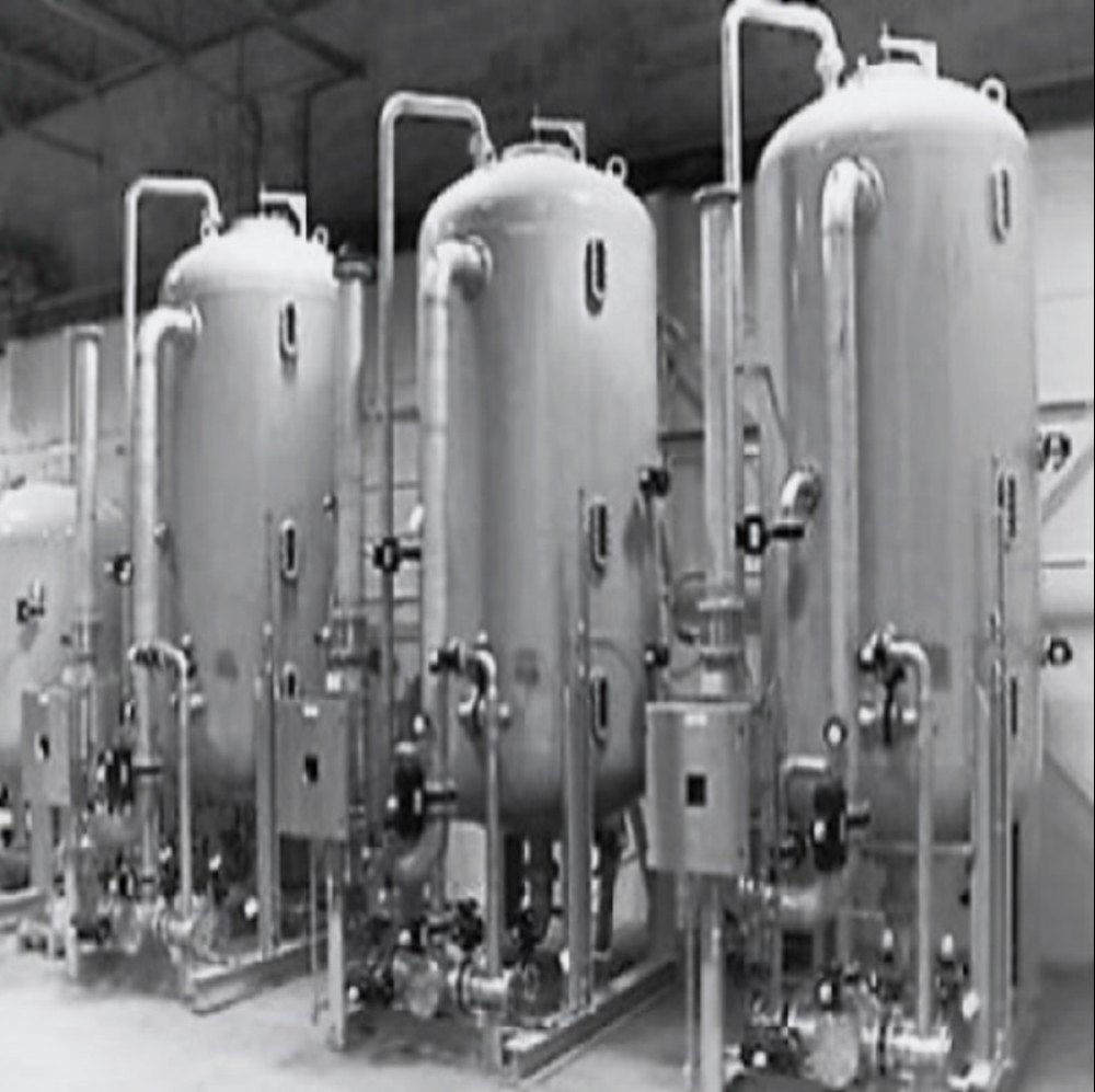 Semi-Automatic Demineralization Water Treatment Plant, 3.5 kg/Cm2