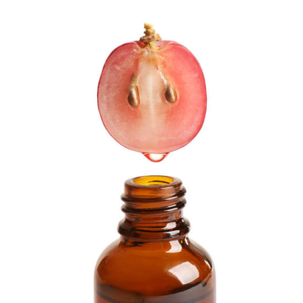 Rmayra Cold Pressed Imported Grape Seed Oil, For Cosmetic, Packaging Size: 1 To 200 KG