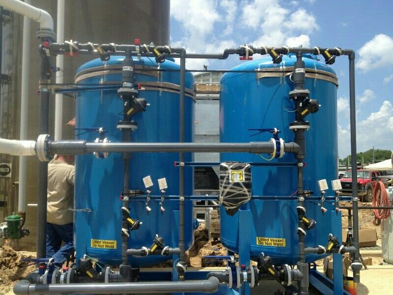 MS With frp Lining Semi-Automatic Multi Media Filter, For Industrial, 10000 Litre