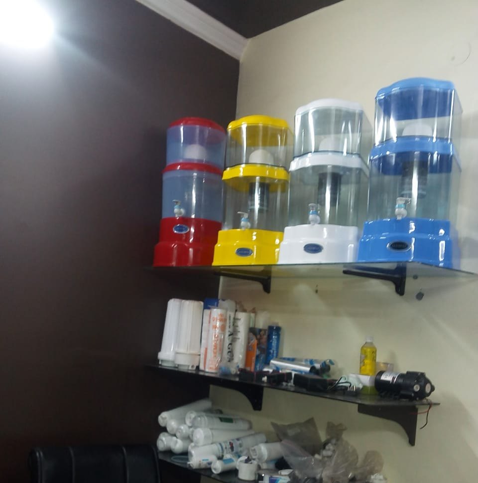 Plastic ABS Altawel Miniral Water Pot, Round, Capacity Limit: 500
