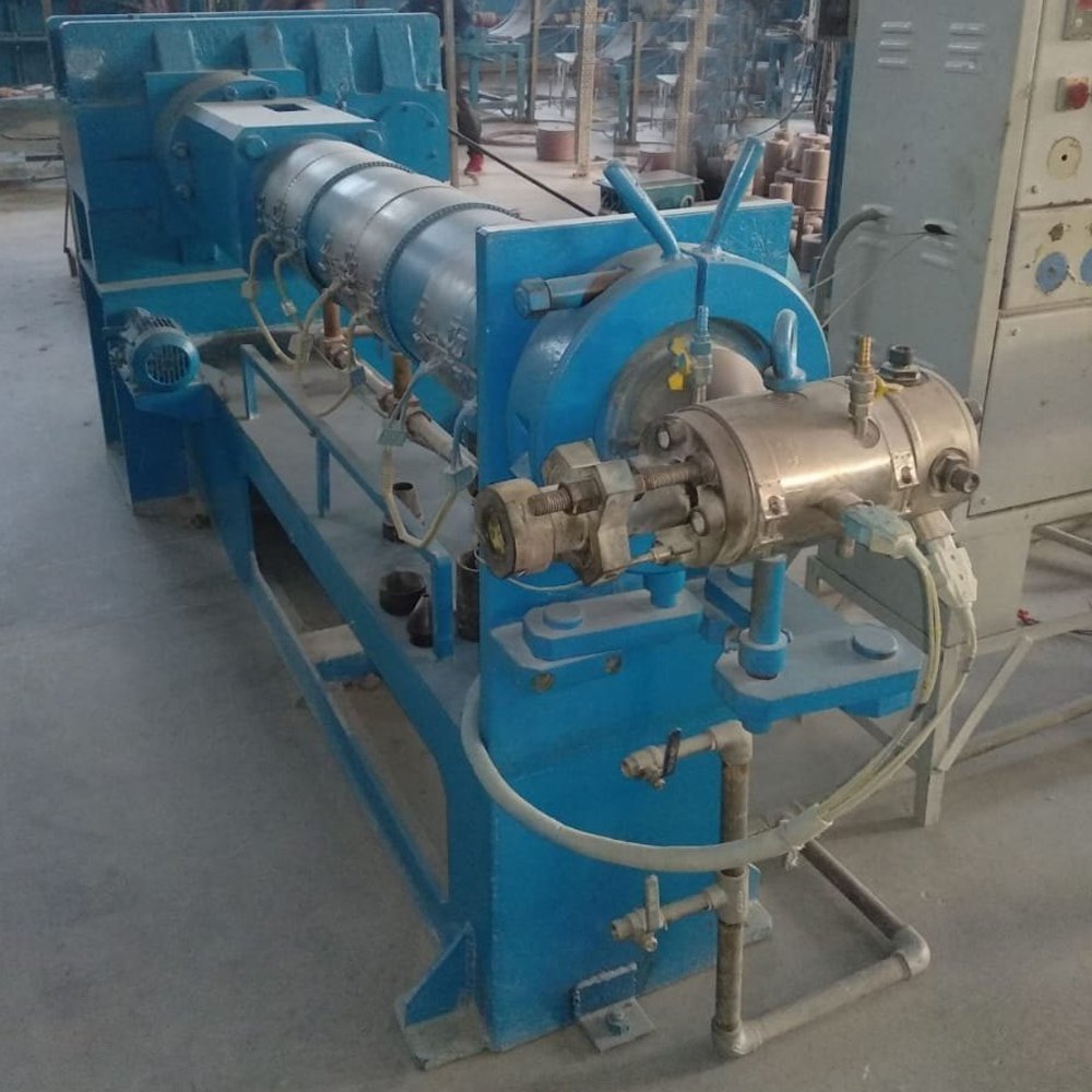 100 MM Cold Feed Rubber Extruders, 60 HP