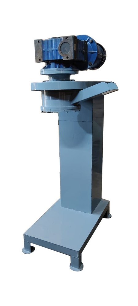 Noodle 50 Hz Mild Steel Vertical Extruder Machine, For Industrial, Capacity: 100kg/hr