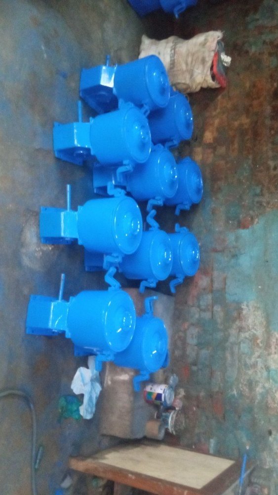 Hand Operated Bitumen Extractor, Capacity: 1500 Gm