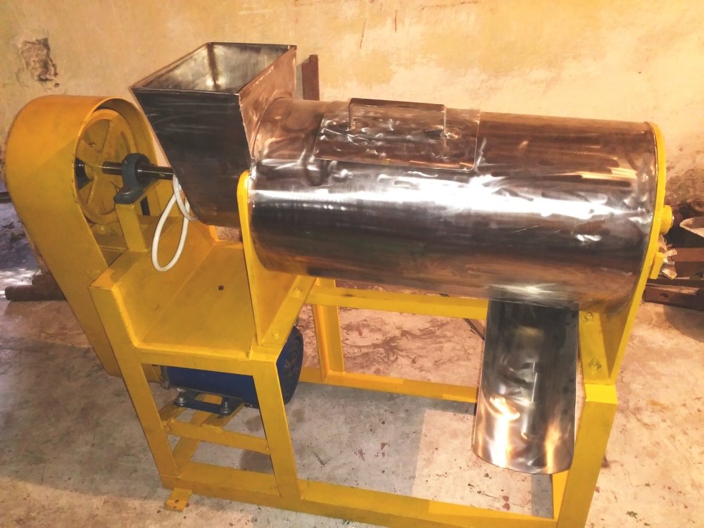 Single Stainless Steel Mango Pulp Making Machine, 100kg- 120kg/Hr